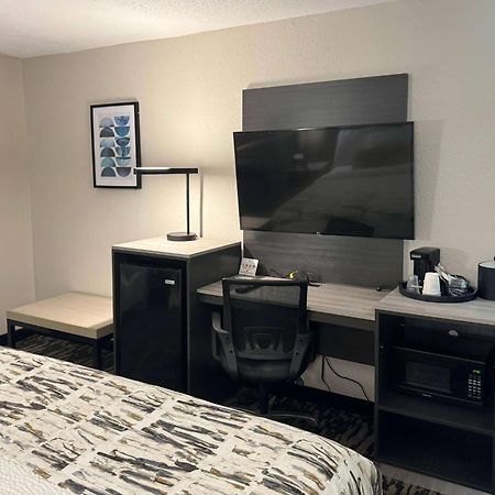 Wingate By Wyndham Dayton North Otel Dış mekan fotoğraf